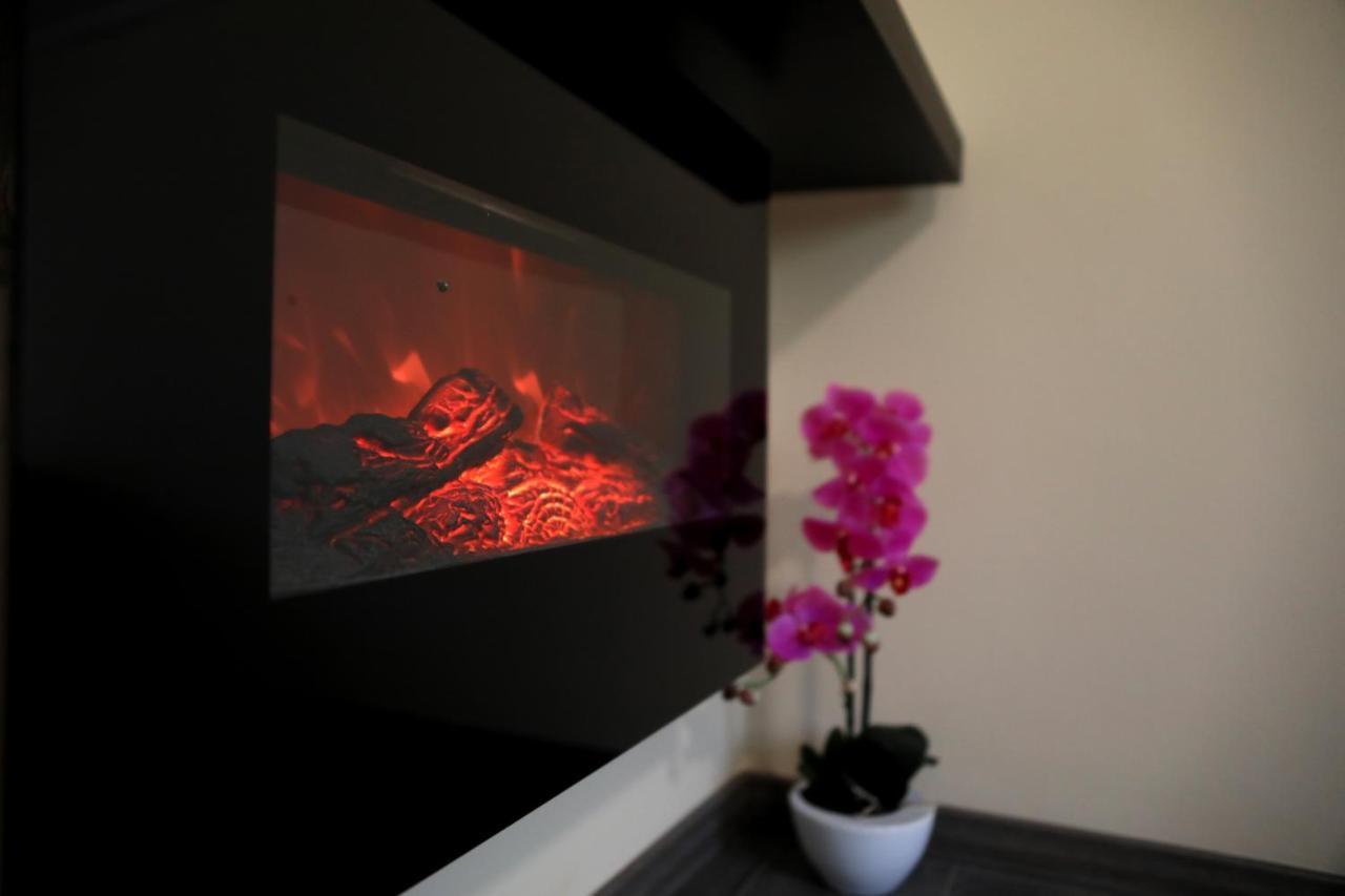 Nyuszis Apartman Kiskunmajsa Esterno foto