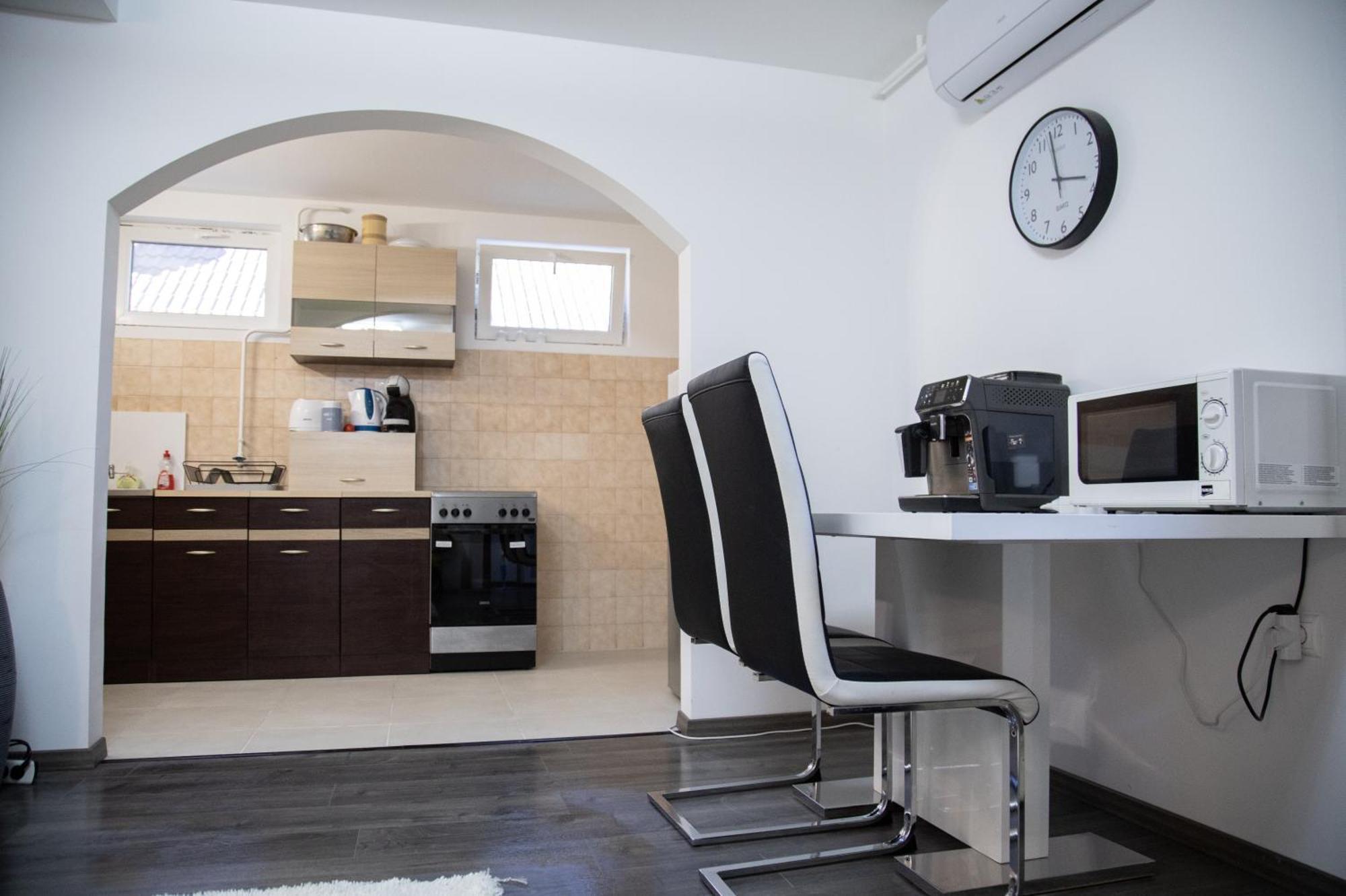Nyuszis Apartman Kiskunmajsa Esterno foto