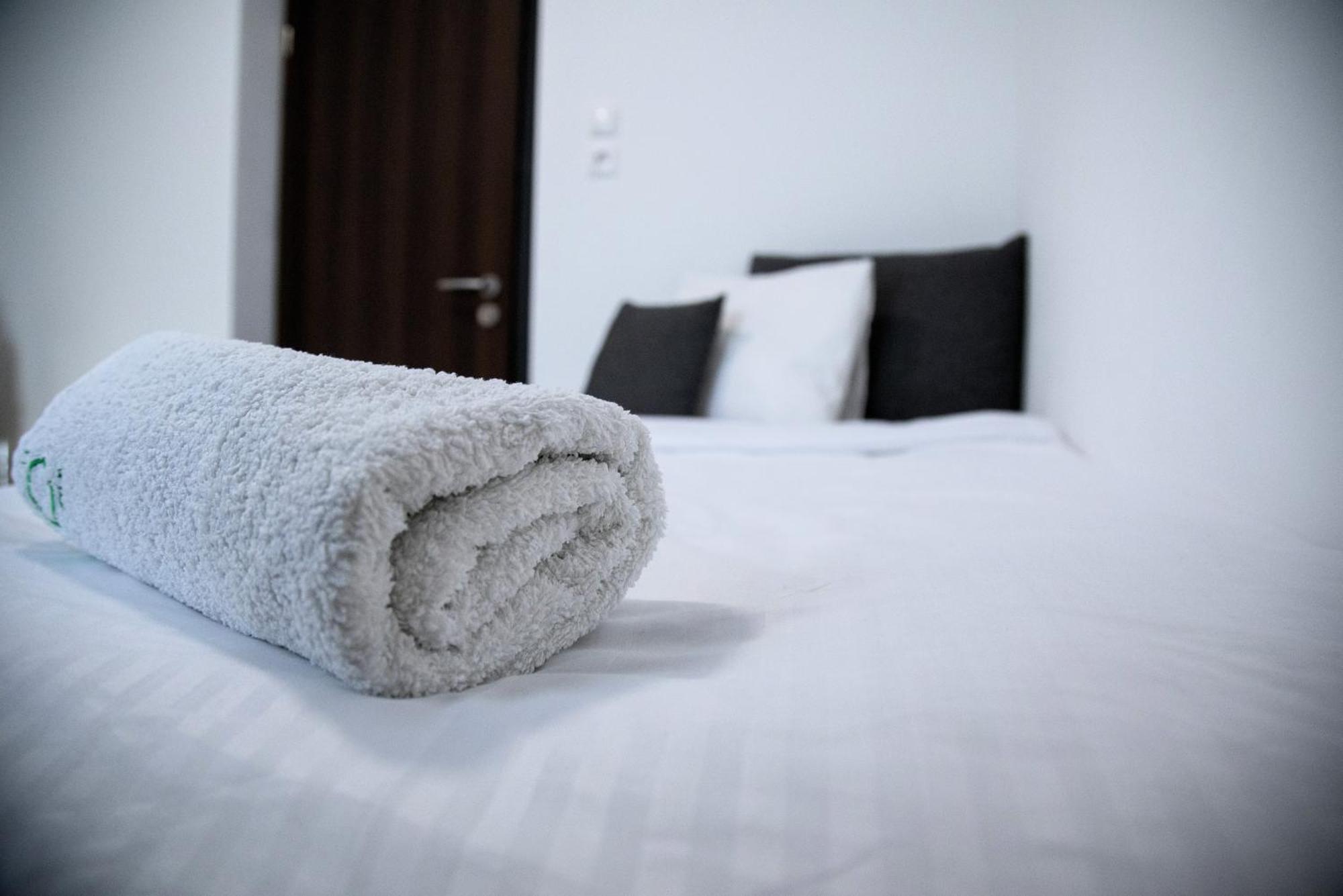 Nyuszis Apartman Kiskunmajsa Esterno foto